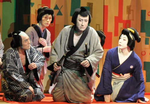 歌舞伎所作の本筋を重視