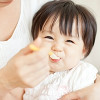 1歳からの離乳食！赤ちゃんのモグモグ期には何をどれくらいの量食べさせればいい？捕食や間食は何回？