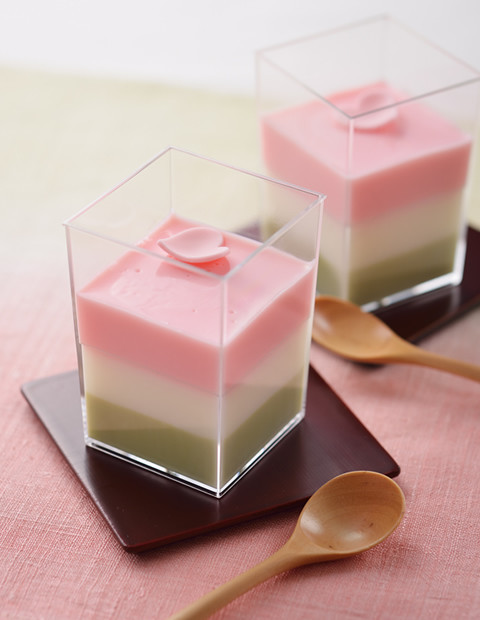 菱餅風3色ミルクプリン by PRひなまつり特集 [クックパッド] 簡単おいしいみんなのレシピが231万品
