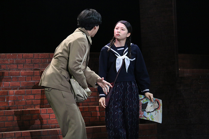 桜井日奈子さんは、舞台「それいゆ」で女優デビューを果たしました