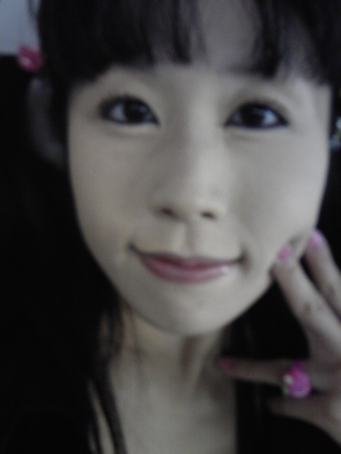 ブログに投稿された塚越裕美子容疑者の顔写真