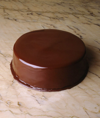 チョコレートホールケーキ(大)