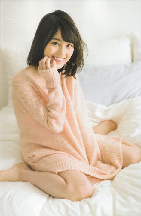 ニットパジャマ着用の生田絵梨花